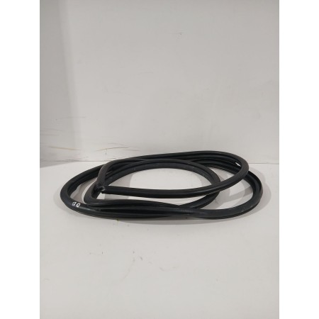 Recambio de goma contorno para toyota yaris active referencia OEM IAM 623120D380  