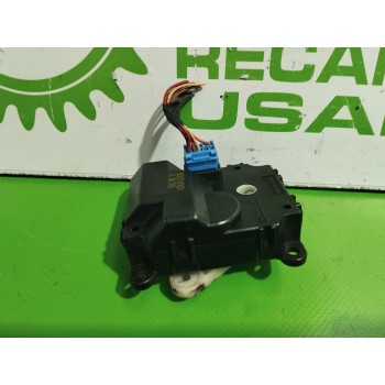 Recambio de motor apertura trampillas para kia carnival 2.9 crdi cat referencia OEM IAM B400730710C  