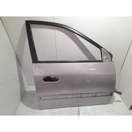 Recambio de puerta delantera derecha para kia carens 2.0 turbodiesel cat referencia OEM IAM 0K2JA-58020  