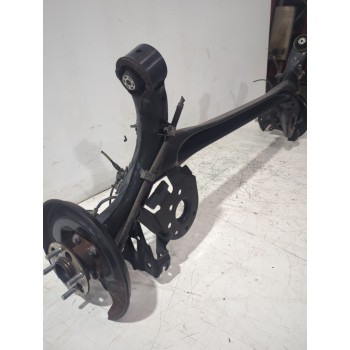 Recambio de puente trasero para toyota yaris active referencia OEM IAM 421100D520  