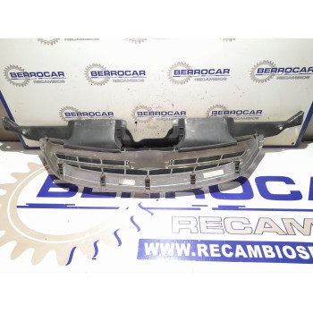 Recambio de rejilla delantera para kia carens 2.0 turbodiesel cat referencia OEM IAM OK2EF50710  