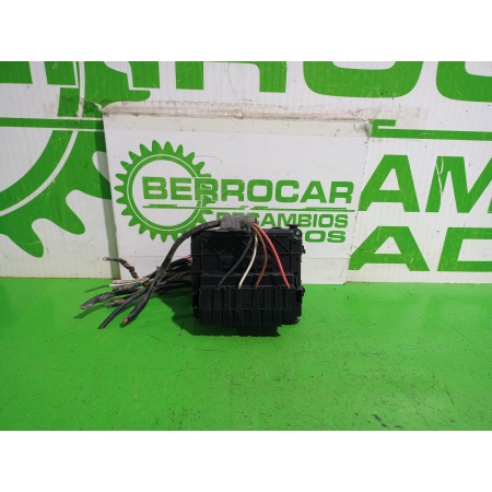 Recambio de caja reles / fusibles para citroën berlingo 1.9 d 600 furg. referencia OEM IAM 965061858000  