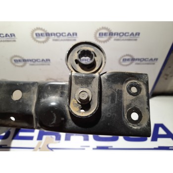 Recambio de panel frontal para kia carens 2.0 turbodiesel cat referencia OEM IAM 0K2FA56220A  