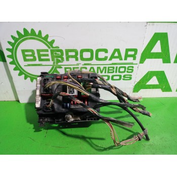 Recambio de caja reles / fusibles para citroën berlingo 1.9 d 600 furg. referencia OEM IAM 965061858000  