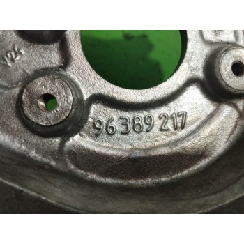 Recambio de soporte bomba inyeccion para citroën c5 break 2.0 hdi referencia OEM IAM 96389217  