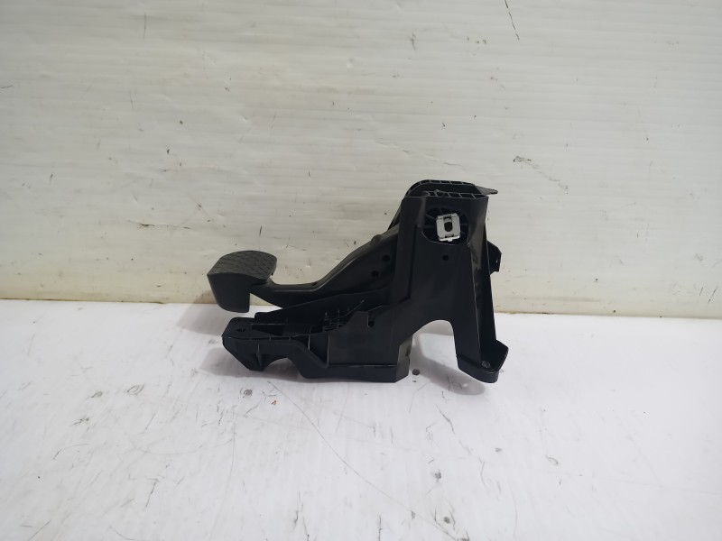 Recambio de pedal de freno para volkswagen golf vii lim. (5g1) comfortline bluemotion referencia OEM IAM 5Q1723058  