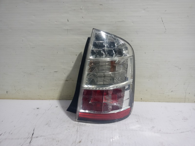 Recambio de piloto trasero derecho para toyota prius (nhw20) basis referencia OEM IAM 8155147091  