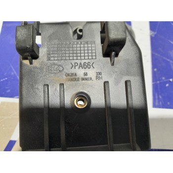 Recambio de maneta interior delantera derecha para kia carens 2.0 turbodiesel cat referencia OEM IAM OK2FA58330  