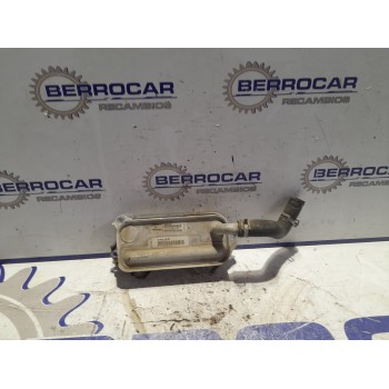 Recambio de enfriador aceite motor para toyota corolla verso (r1) 2.2 d-cat referencia OEM IAM 157100R01000  