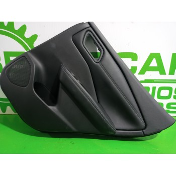 GUARNECIDO PUERTA TRASERA DERECHA 829766UA001 