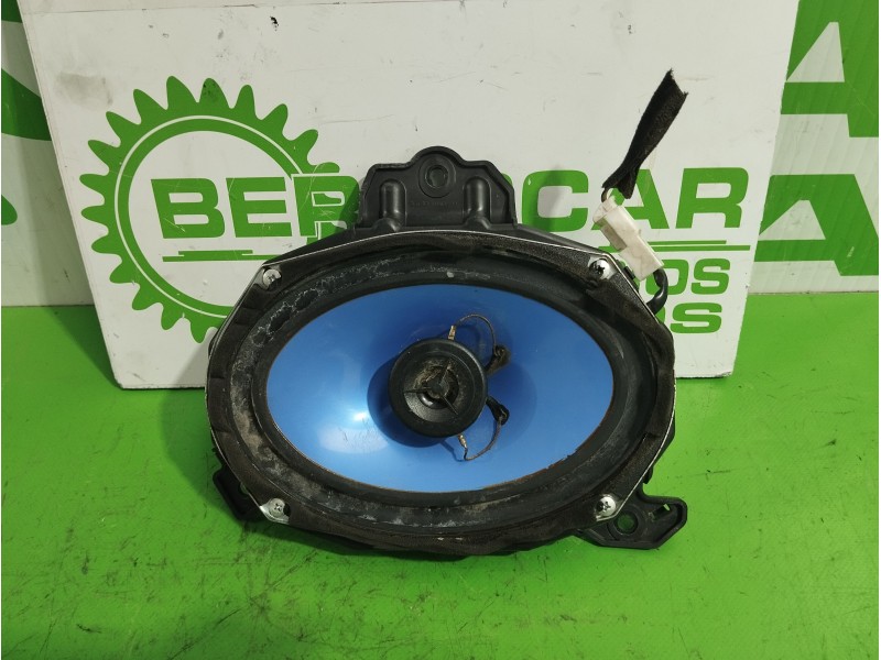 Recambio de altavoz para kia carnival 2.9 crdi cat referencia OEM IAM 963504D150  