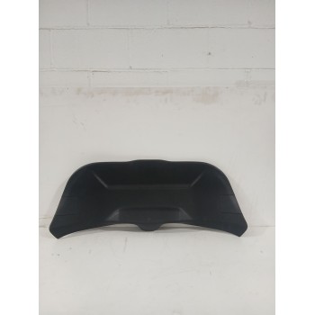 GUARNECIDO PORTON TRASERO 647800D010 