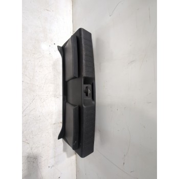 MOLDURA MALETERO 84992BV81A 