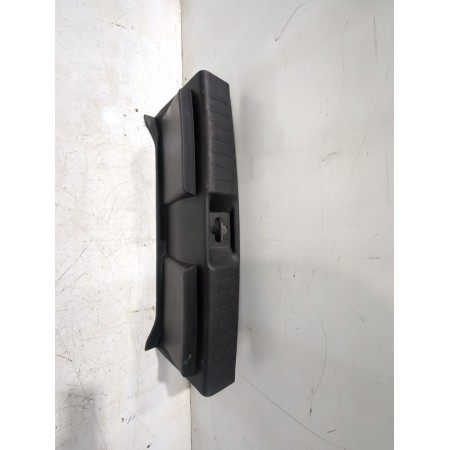 Recambio de moldura maletero para nissan juke (f15) 1.5 dci referencia OEM IAM 84992BV81A  