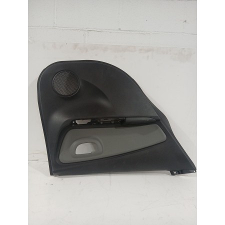 Recambio de guarnecido puerta trasera izquierda para toyota yaris active referencia OEM IAM 676130D560  