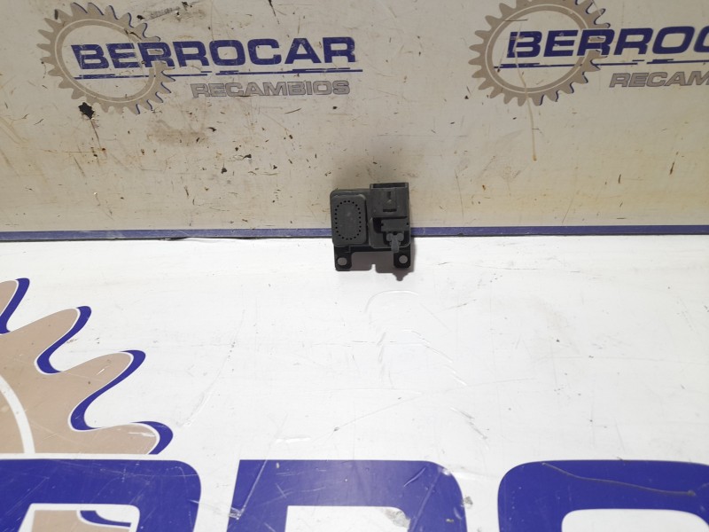 Recambio de rele para kia carens 2.0 turbodiesel cat referencia OEM IAM OK2FB6176X  