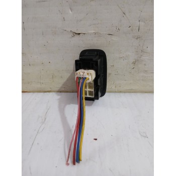 Recambio de mando elevalunas trasero izquierdo para toyota auris (_e15_) 1.33 dual-vvti (nre150_) referencia OEM IAM 848100D030 