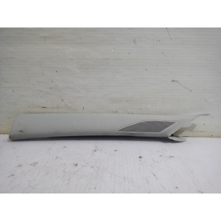 Recambio de moldura para volkswagen golf vii lim. (5g1) comfortline bluemotion referencia OEM IAM 682AR3B2649  