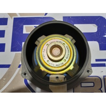 Recambio de altavoz para kia carens 2.0 turbodiesel cat referencia OEM IAM 0K2FB66960  