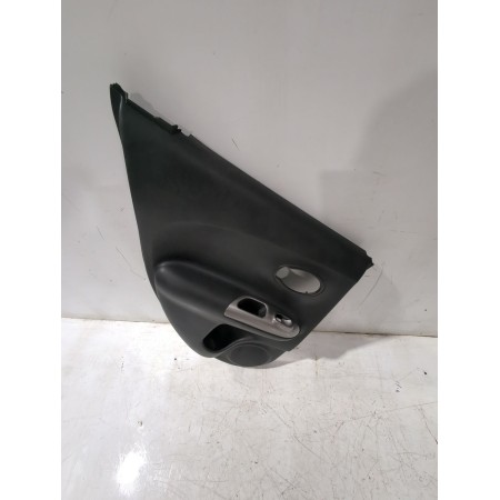 Recambio de guarnecido puerta trasera izquierda para nissan juke (f15) 1.5 dci referencia OEM IAM 829111KB0A  