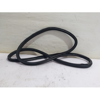 Recambio de goma contorno para volkswagen golf vii lim. (5g1) comfortline bluemotion referencia OEM IAM 5G6867913B  