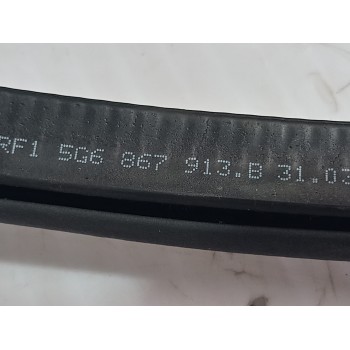 Recambio de goma contorno para volkswagen golf vii lim. (5g1) comfortline bluemotion referencia OEM IAM 5G6867913B  