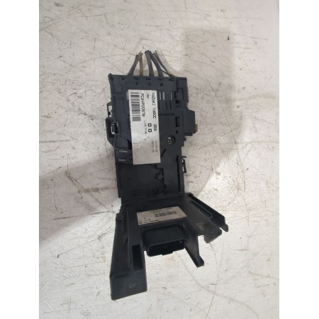 Recambio de caja reles / fusibles para citroën c4 grand picasso i (ua_) 1.6 hdi referencia OEM IAM 28201235  