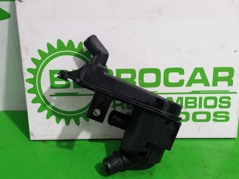 Recambio de termostato para ford focus berlina (cak) 1.8 tddi turbodiesel cat referencia OEM IAM C8W0A  