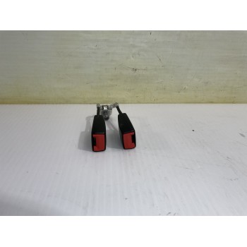 Recambio de enganche cinturon trasero izquierdo para volkswagen polo (6c1) a-polo referencia OEM IAM 6R0857739QVZ  