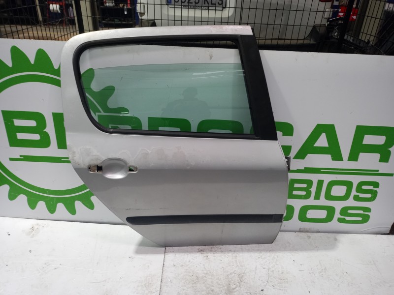 Recambio de puerta trasera derecha para peugeot 307 (s1) xn referencia OEM IAM 9008K4  
