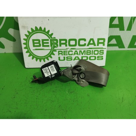 Recambio de cinturon seguridad trasero derecho para kia carnival 2.9 crdi cat referencia OEM IAM 898204D000  