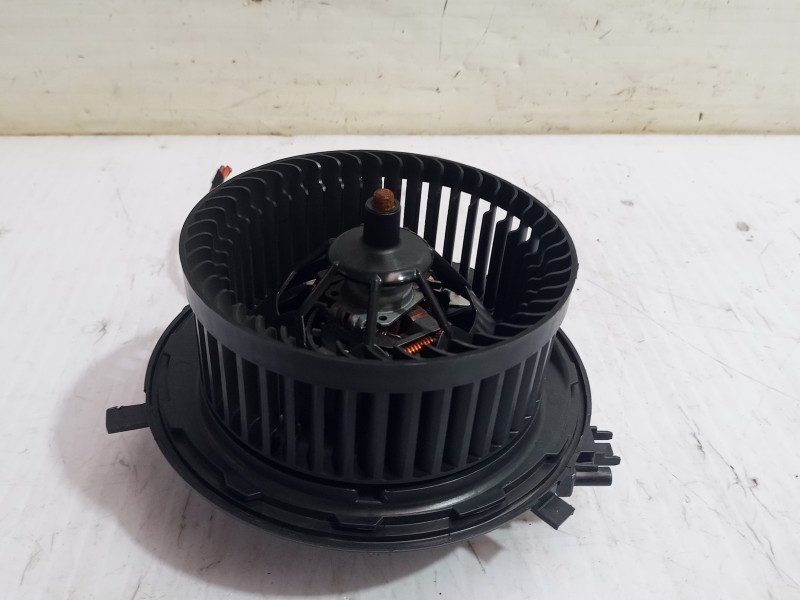 Recambio de motor calefaccion para volkswagen golf vii lim. (5g1) comfortline bluemotion referencia OEM IAM 0T78709C  