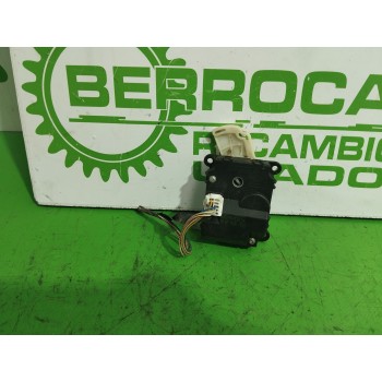 Recambio de motor apertura trampillas para kia carnival 2.9 crdi cat referencia OEM IAM B400730530  