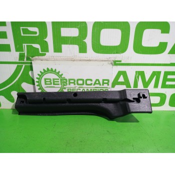 Recambio de moldura para citroën berlingo 1.9 d 600 furg. referencia OEM IAM 9654100777  