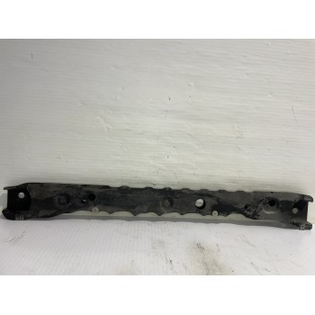 Recambio de travesaño inferior para nissan micra (k12e) acenta referencia OEM IAM 62530AX620  