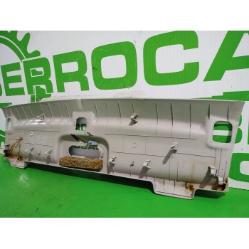 Recambio de moldura para renault megane ii coupe/cabrio confort authentique referencia OEM IAM 8200128577  