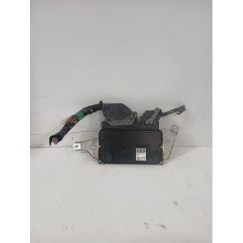 Recambio de centralita motor uce para toyota yaris active referencia OEM IAM 896610U140  