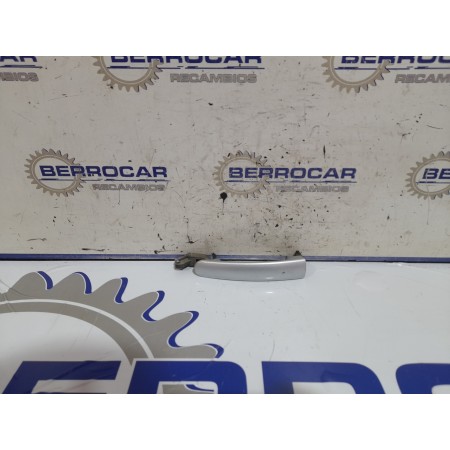 Recambio de maneta exterior delantera derecha para seat leon (1p1) 1.9 tdi referencia OEM IAM 3B0837207  