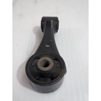 Recambio de soporte para toyota yaris active referencia OEM IAM 233630Y040  