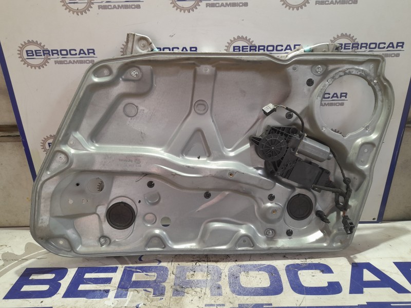 Recambio de elevalunas delantero derecho para volkswagen passat berlina (3b2) 1.9 tdi referencia OEM IAM 119090XXX  