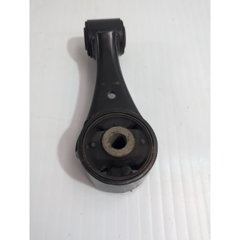 Recambio de soporte para toyota yaris active referencia OEM IAM 233630Y040  