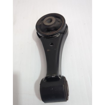 Recambio de soporte para toyota yaris active referencia OEM IAM 233630Y040  