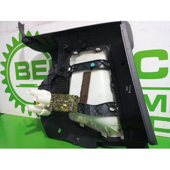 Recambio de panel lateral para renault megane ii coupe/cabrio confort authentique referencia OEM IAM 7701057110 / 156012662  