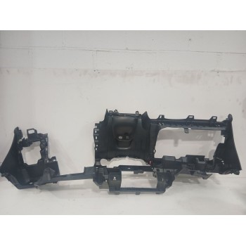 Recambio de salpicadero para toyota yaris active referencia OEM IAM 553030D150  