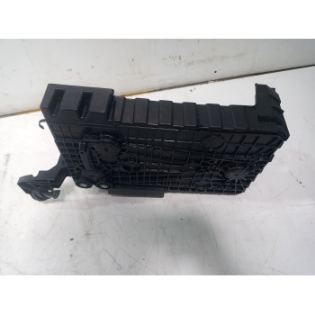 Recambio de soporte bateria para jeep avenger altitude referencia OEM IAM 9823533180  