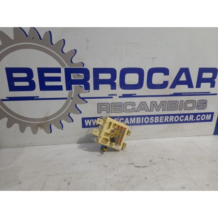 Recambio de caja reles / fusibles para hyundai elantra (xd) 2.0 crdi cat referencia OEM IAM 911102D001  