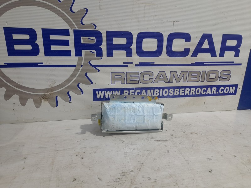 Recambio de airbag delantero derecho para hyundai elantra (xd) 2.0 crdi cat referencia OEM IAM 845302D000  
