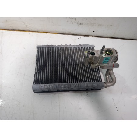 Recambio de evaporador aire acondicionado para jeep avenger altitude referencia OEM IAM J2842R1234YF  