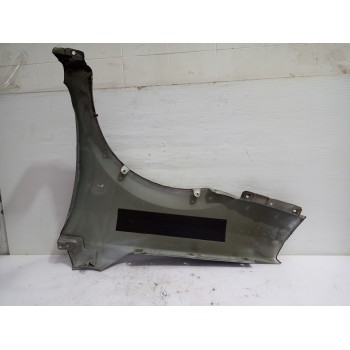 Recambio de aleta delantera derecha para kia carens 2.0 turbodiesel cat referencia OEM IAM 0K2FA-52112  