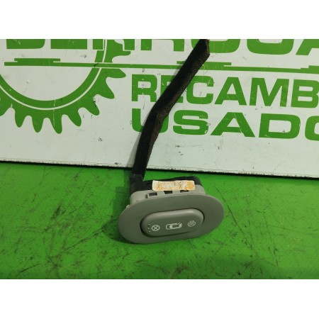 Recambio de interruptor para kia carnival 2.9 crdi cat referencia OEM IAM 202004533  